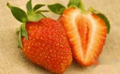 农家乐摘草莓初中周记