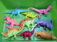 恐龙玩具示例
